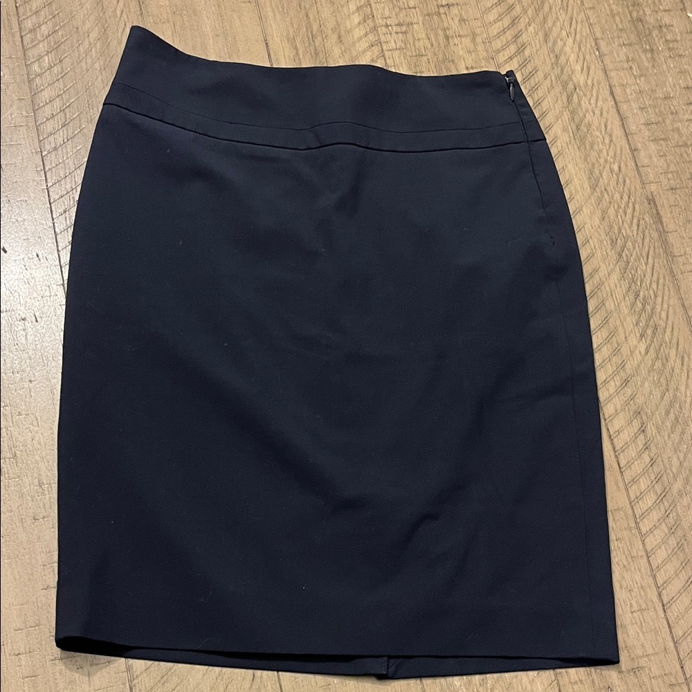 Classic Women's Navy Pencil Skirt - Tailored Office Essential